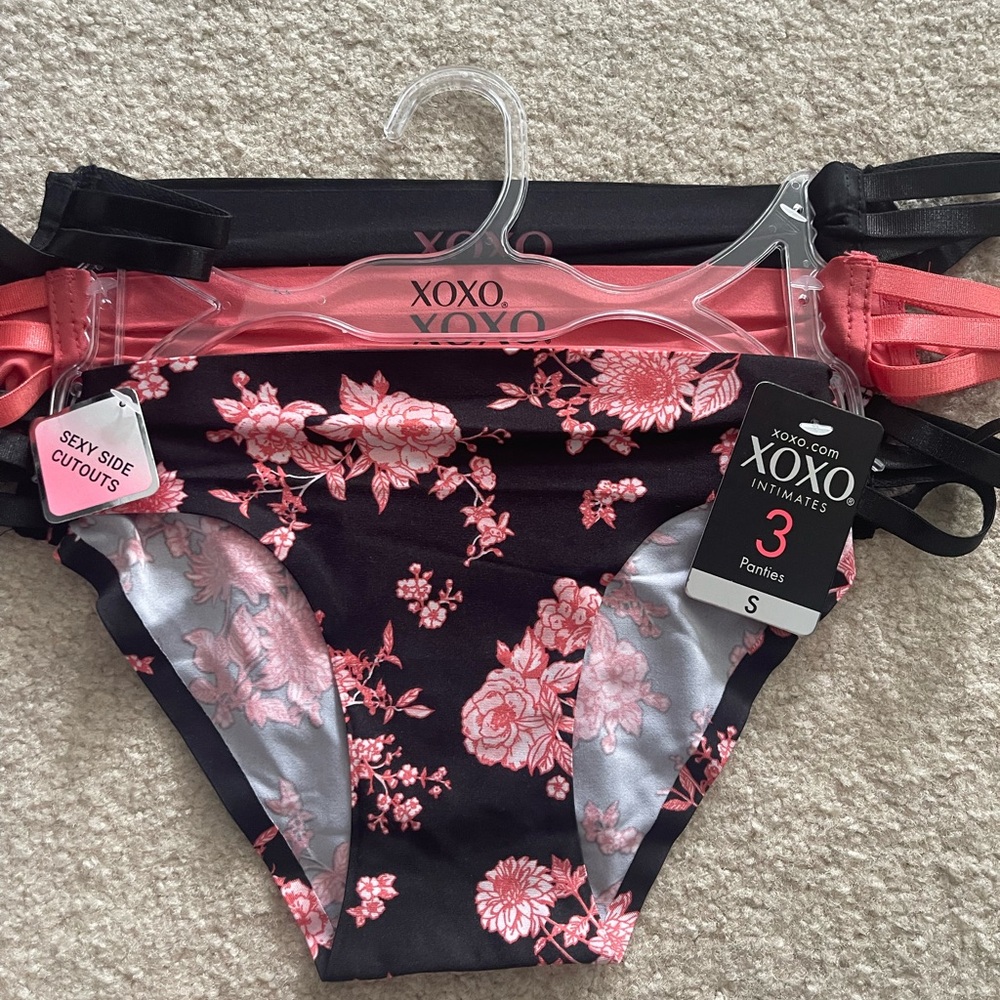 XOXO Black and Pink Floral Panty Trio